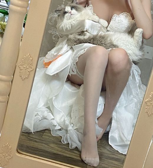 草莓视频18以下免费下载_BD英语完整版观看